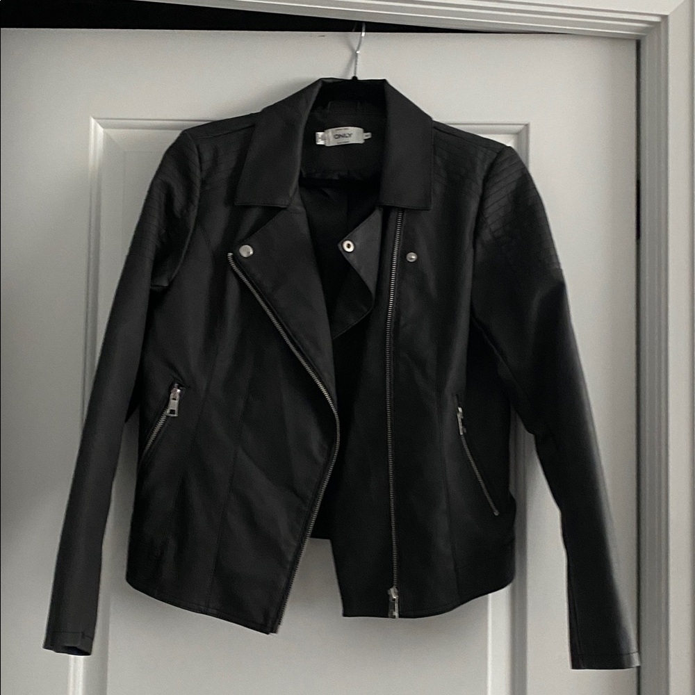 Only Black Textured Jacket